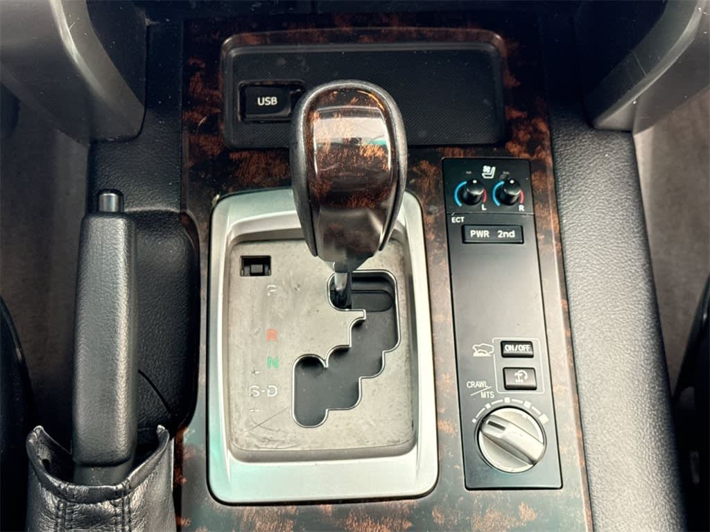 Thumbnail: 2015 Toyota Land Cruiser - 37