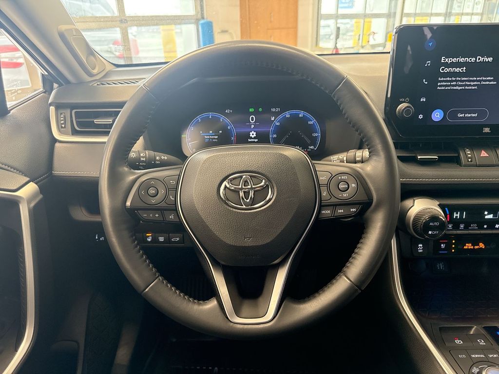 Thumbnail: 2023 Toyota RAV4 - 14