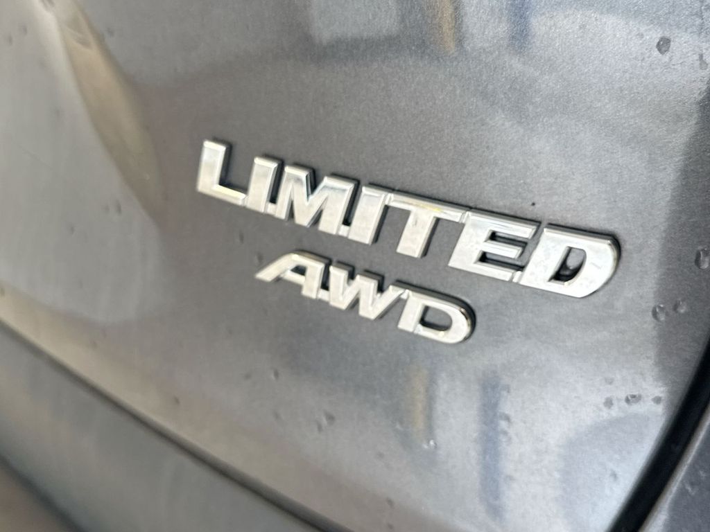 Thumbnail: 2023 Toyota RAV4 - 7