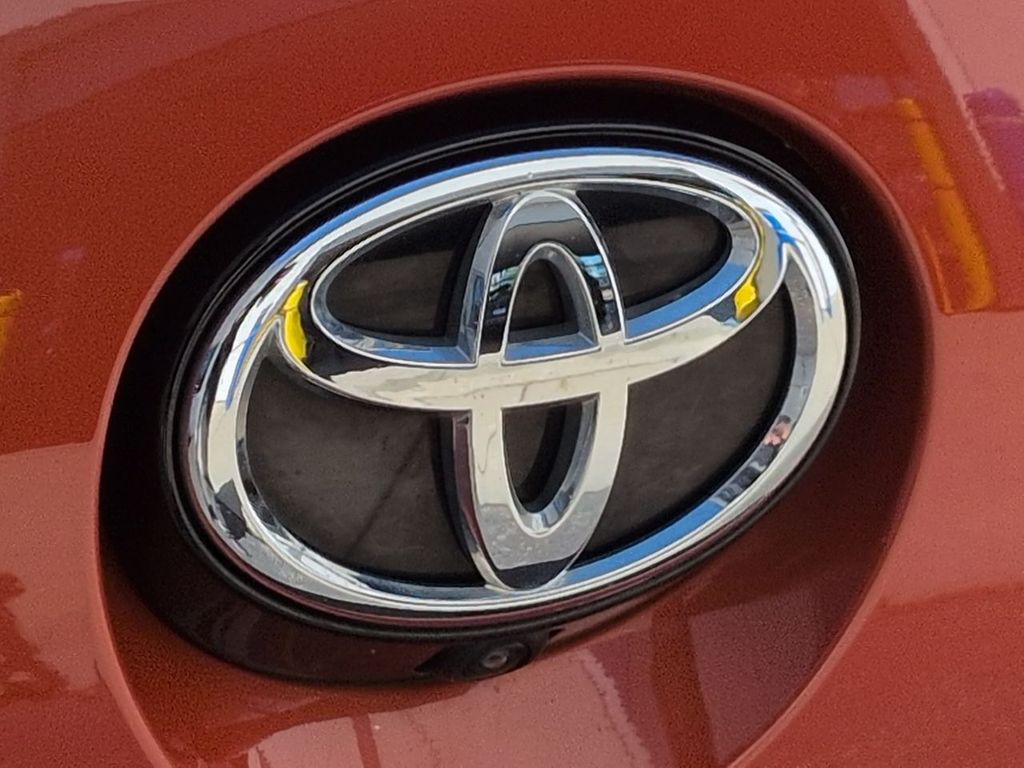 Thumbnail: 2024 Toyota Corolla - 8