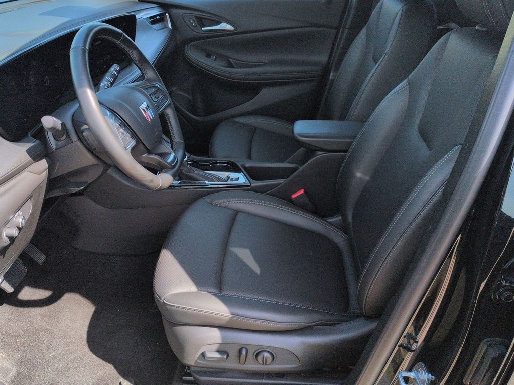 Thumbnail: 2024 Buick Encore GX - 10