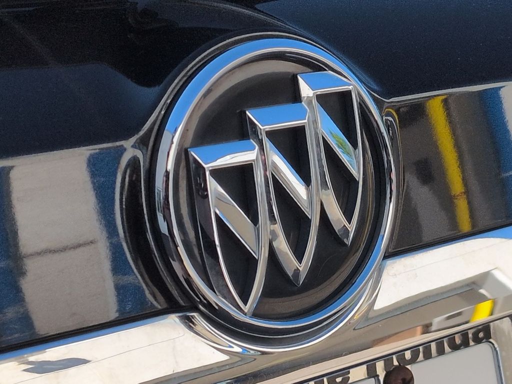 Thumbnail: 2016 Buick Encore - 7