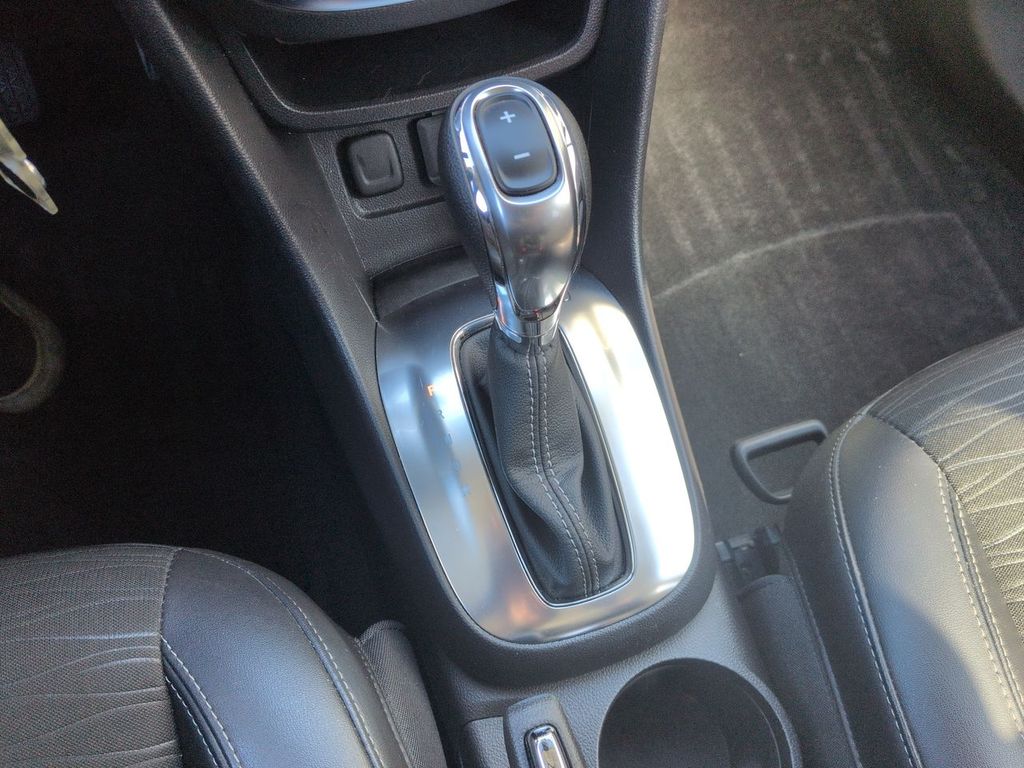 Thumbnail: 2016 Buick Encore - 15