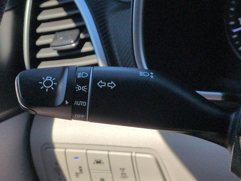 Thumbnail: 2021 Hyundai Tucson - 15