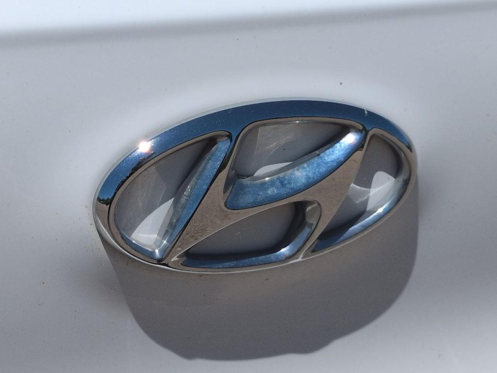 Thumbnail: 2021 Hyundai Tucson - 7