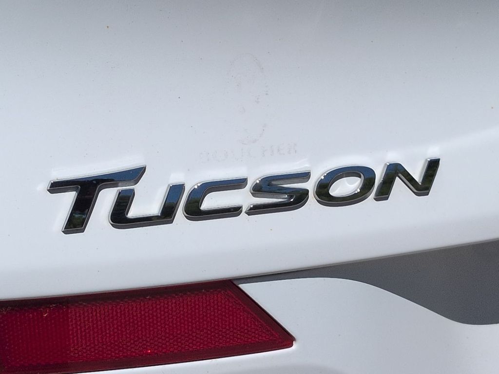 Thumbnail: 2021 Hyundai Tucson - 25