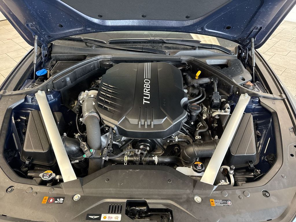 Thumbnail: 2023 Genesis G70 - 8