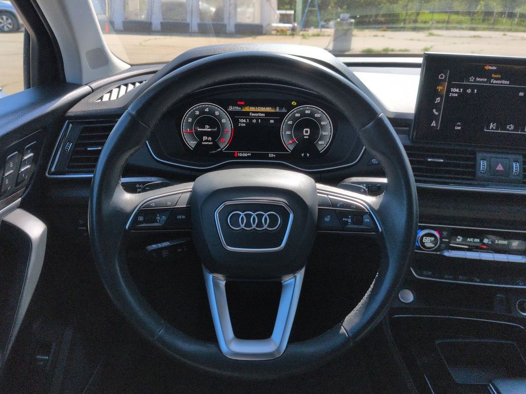 Thumbnail: 2021 Audi Q5 - 13