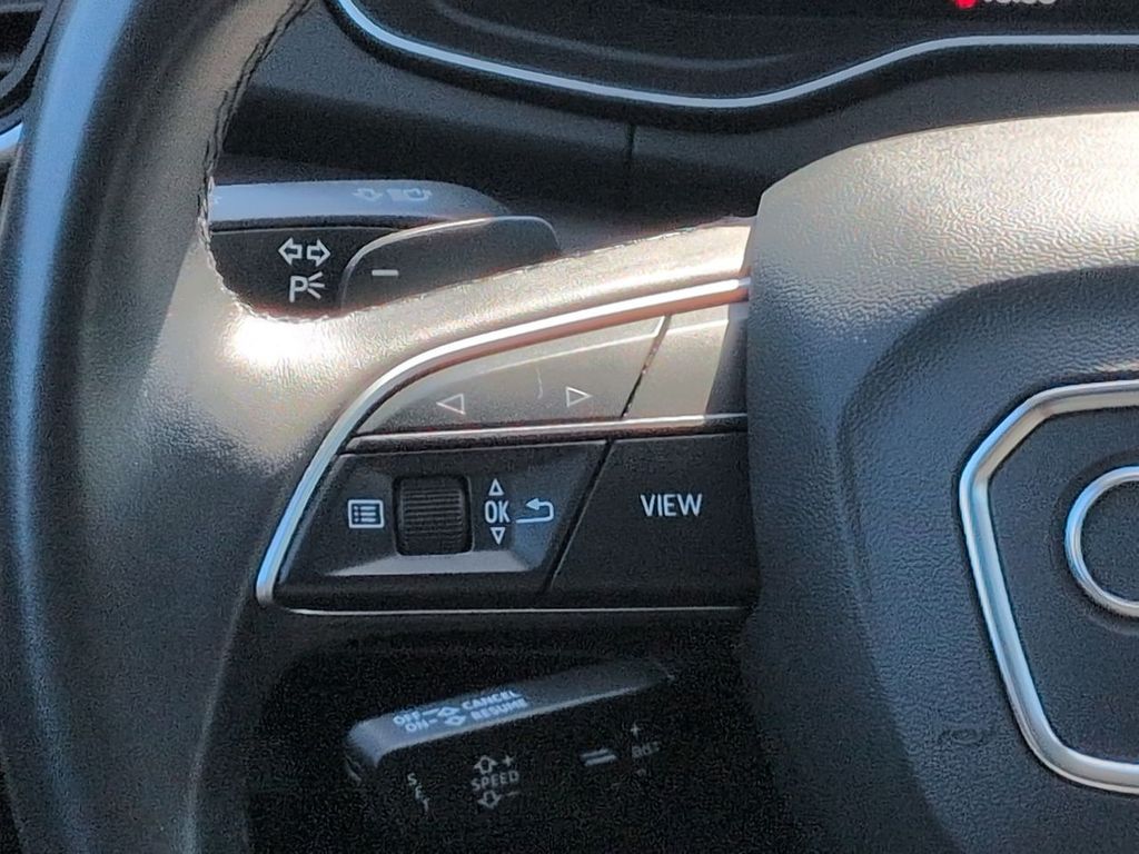 Thumbnail: 2021 Audi Q5 - 29