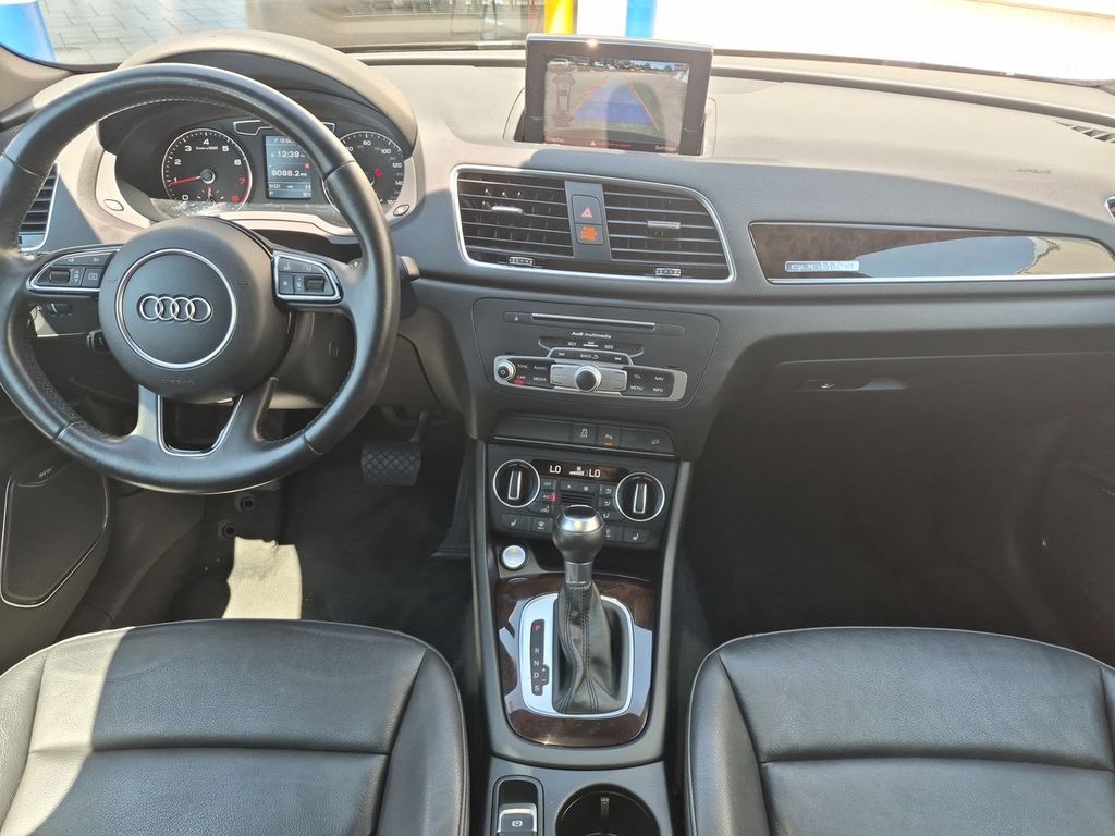 Thumbnail: 2016 Audi Q3 - 9