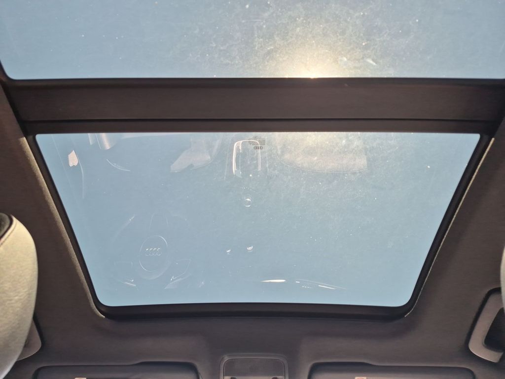Thumbnail: 2016 Audi Q3 - 14