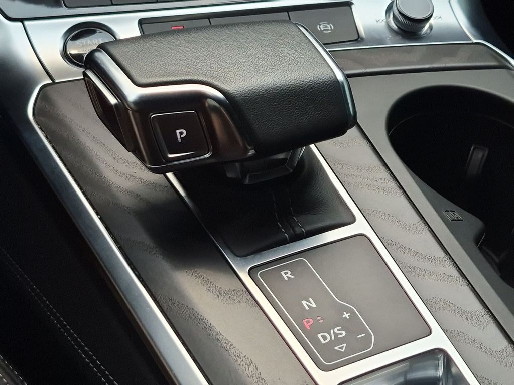 Thumbnail: 2023 Audi A6 - 15