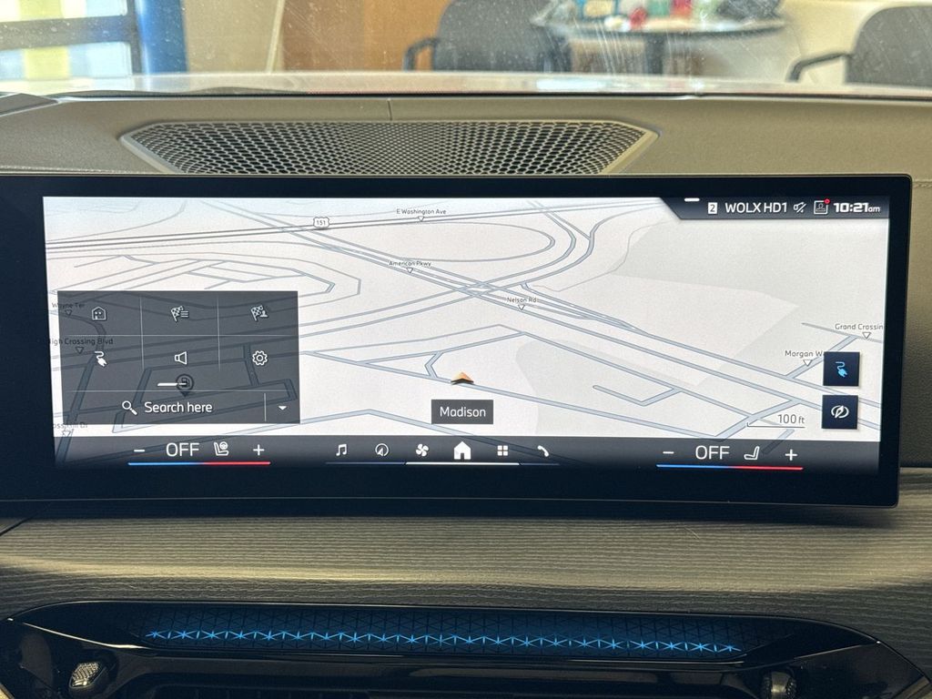 Thumbnail: 2025 BMW i4 - 14