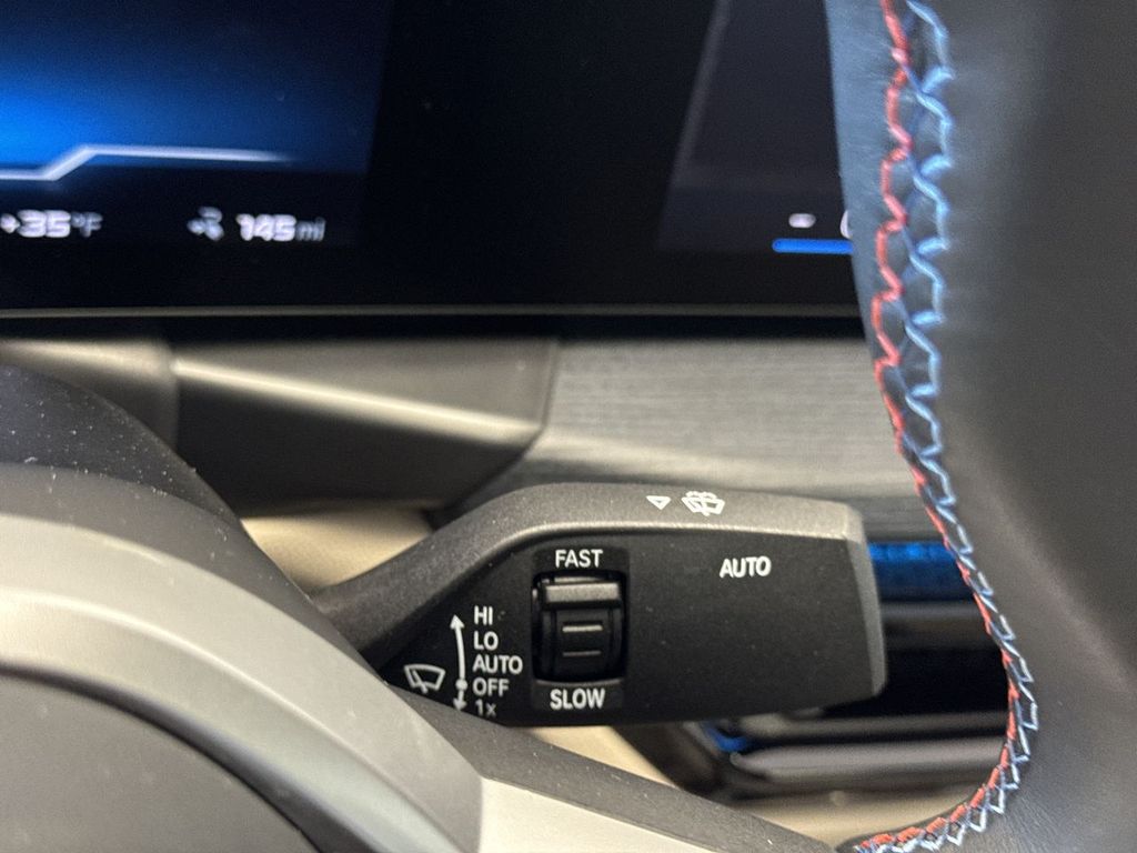 Thumbnail: 2025 BMW i4 - 31