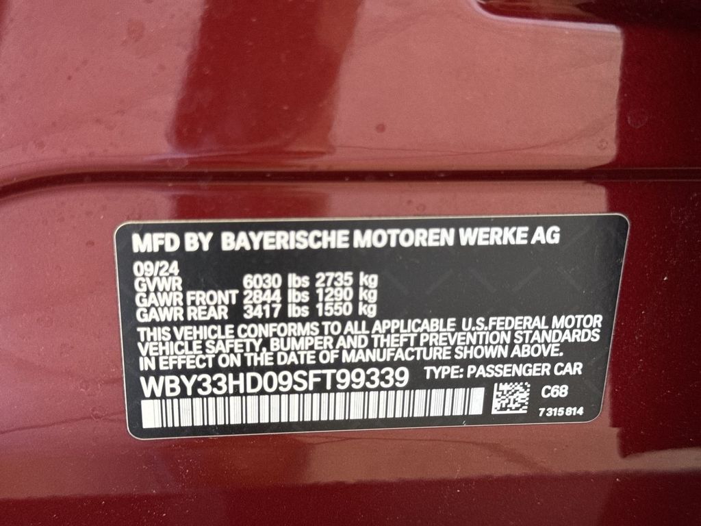 Thumbnail: 2025 BMW i4 - 35