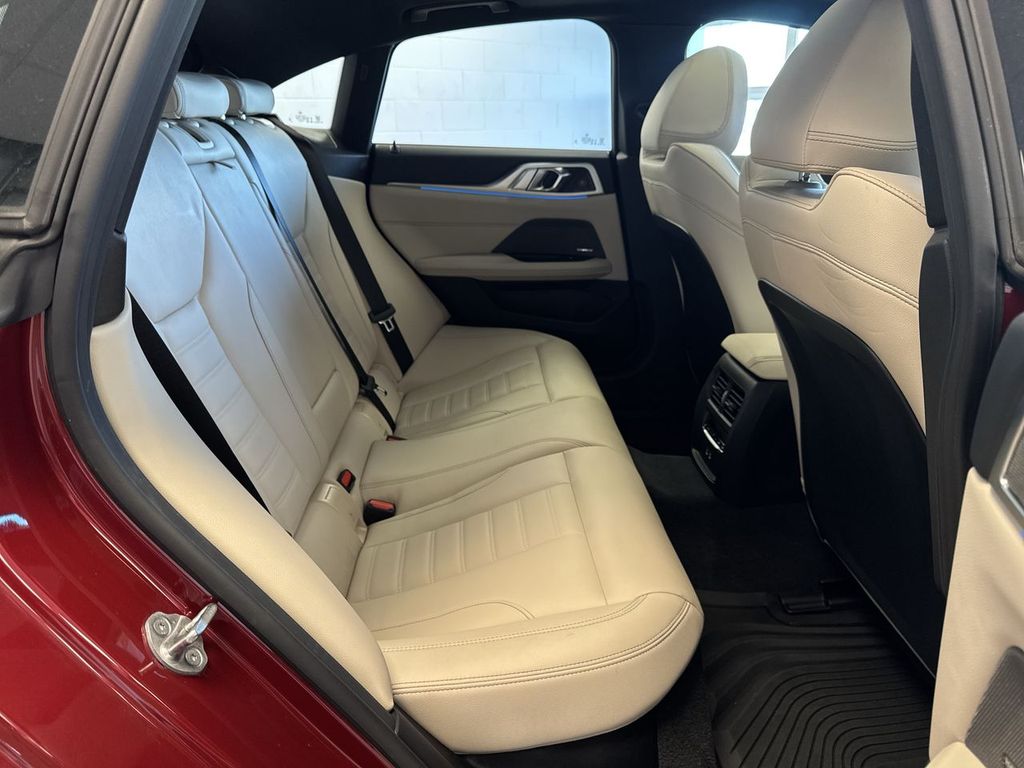 Thumbnail: 2025 BMW i4 - 28