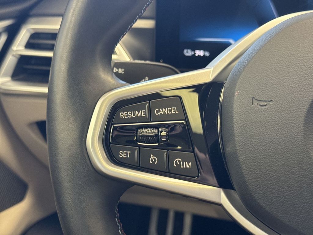 Thumbnail: 2025 BMW i4 - 29