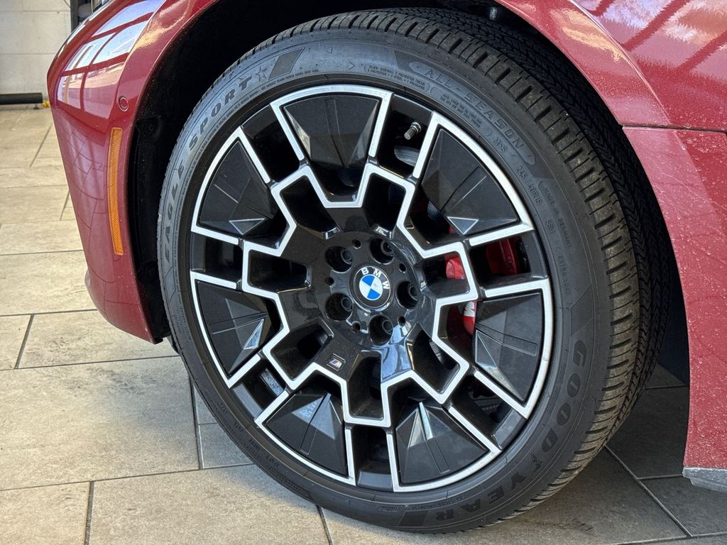 Thumbnail: 2025 BMW i4 - 7