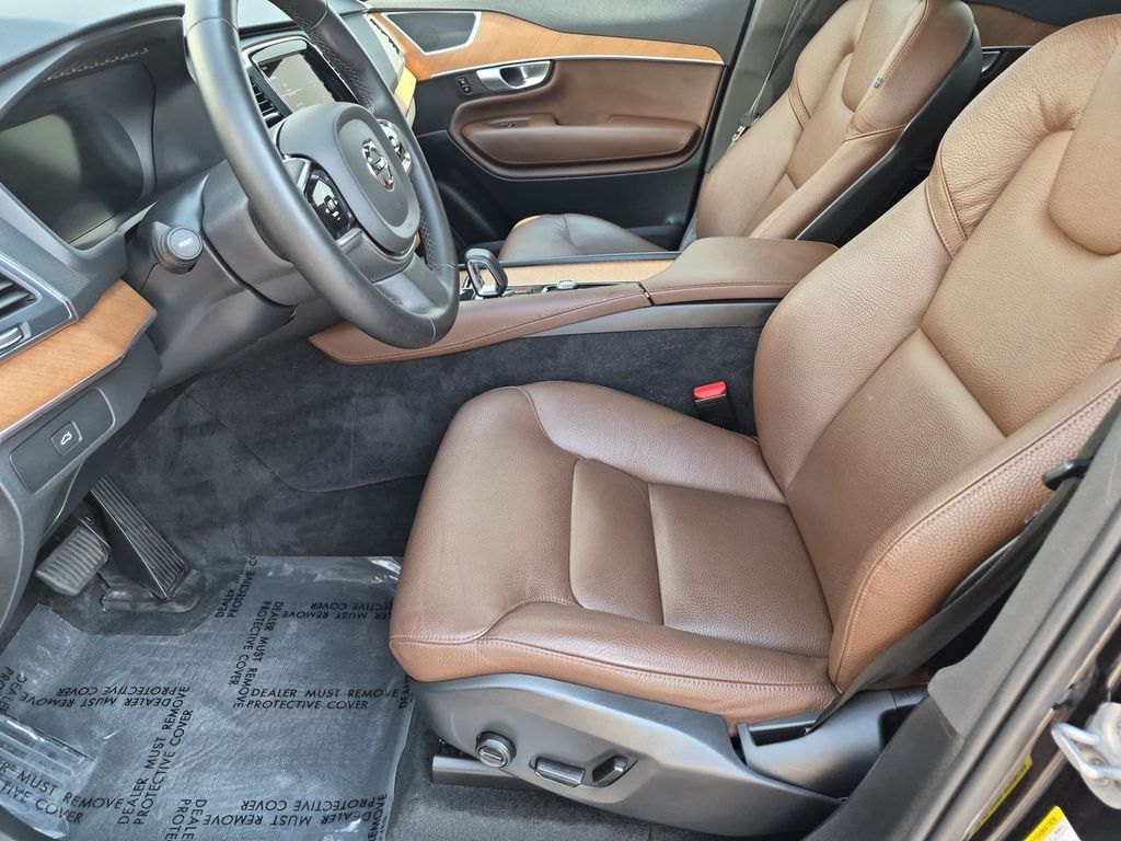 Thumbnail: 2024 Volvo XC90 - 10