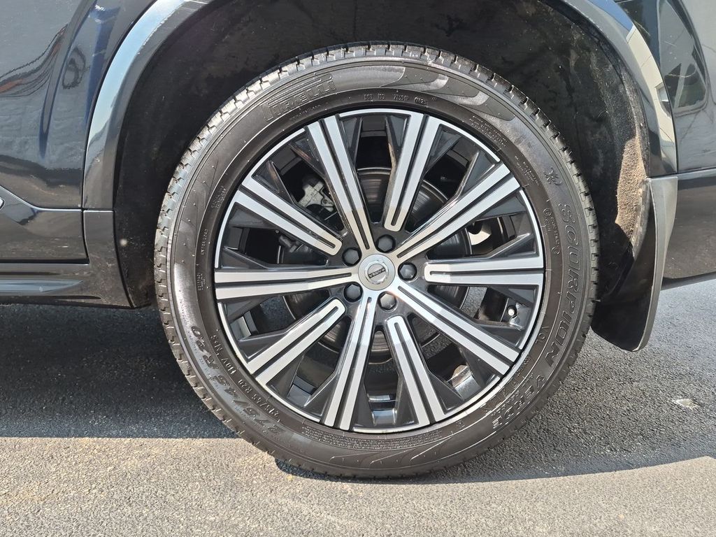Thumbnail: 2024 Volvo XC90 - 8