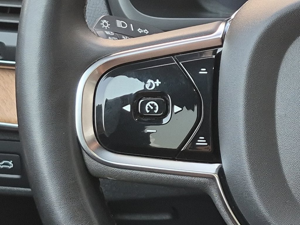 Thumbnail: 2024 Volvo XC90 - 31