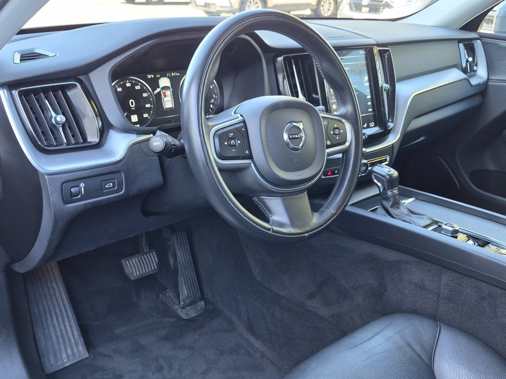 Thumbnail: 2020 Volvo XC60 - 2