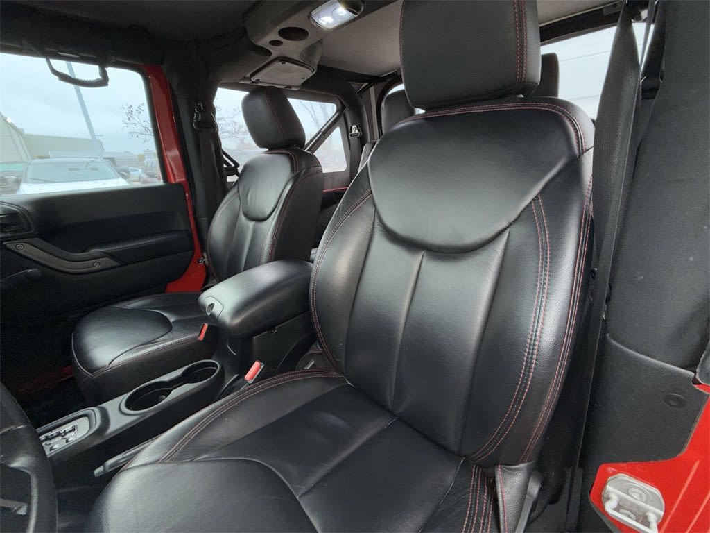 Thumbnail: 2016 Jeep Wrangler - 10