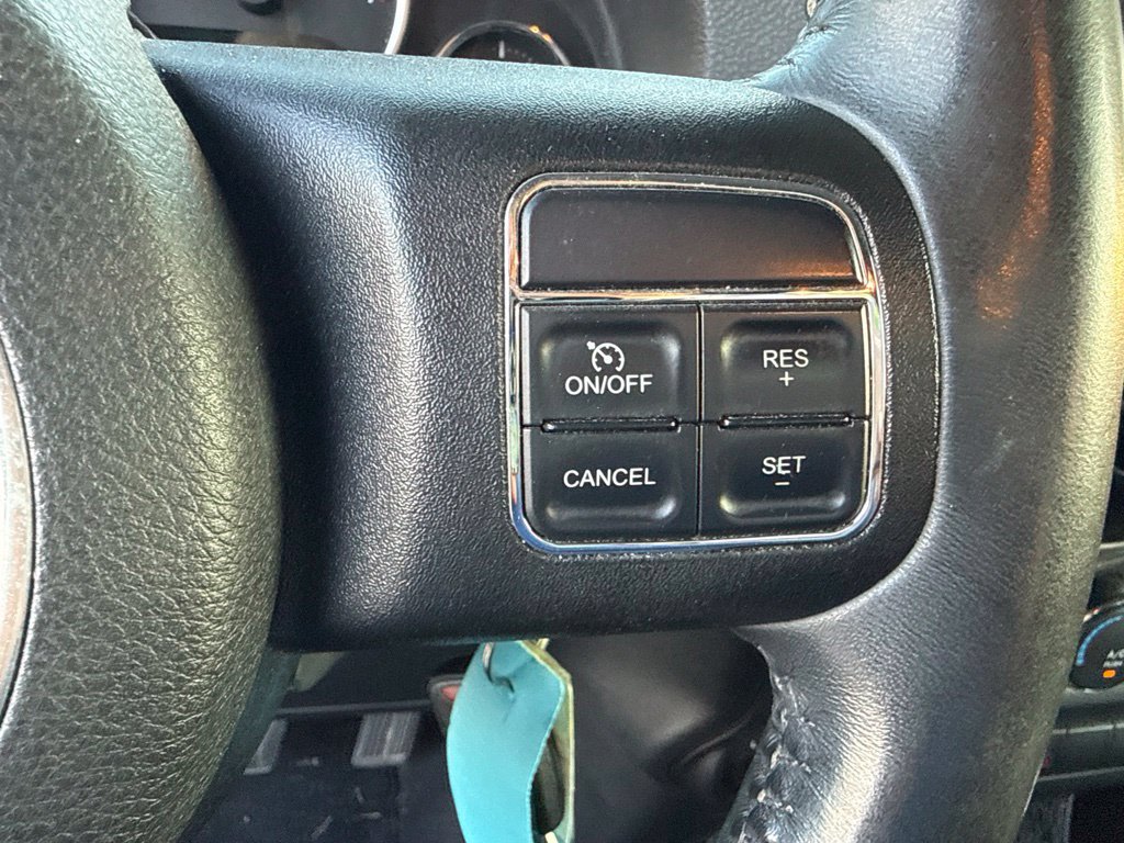 Thumbnail: 2016 Jeep Wrangler - 22