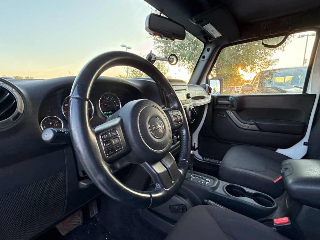 Thumbnail: 2016 Jeep Wrangler - 2