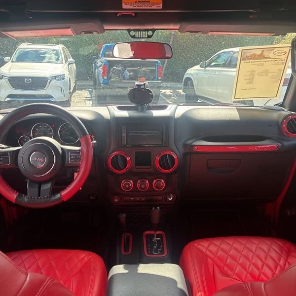 Thumbnail: 2015 Jeep Wrangler - 2