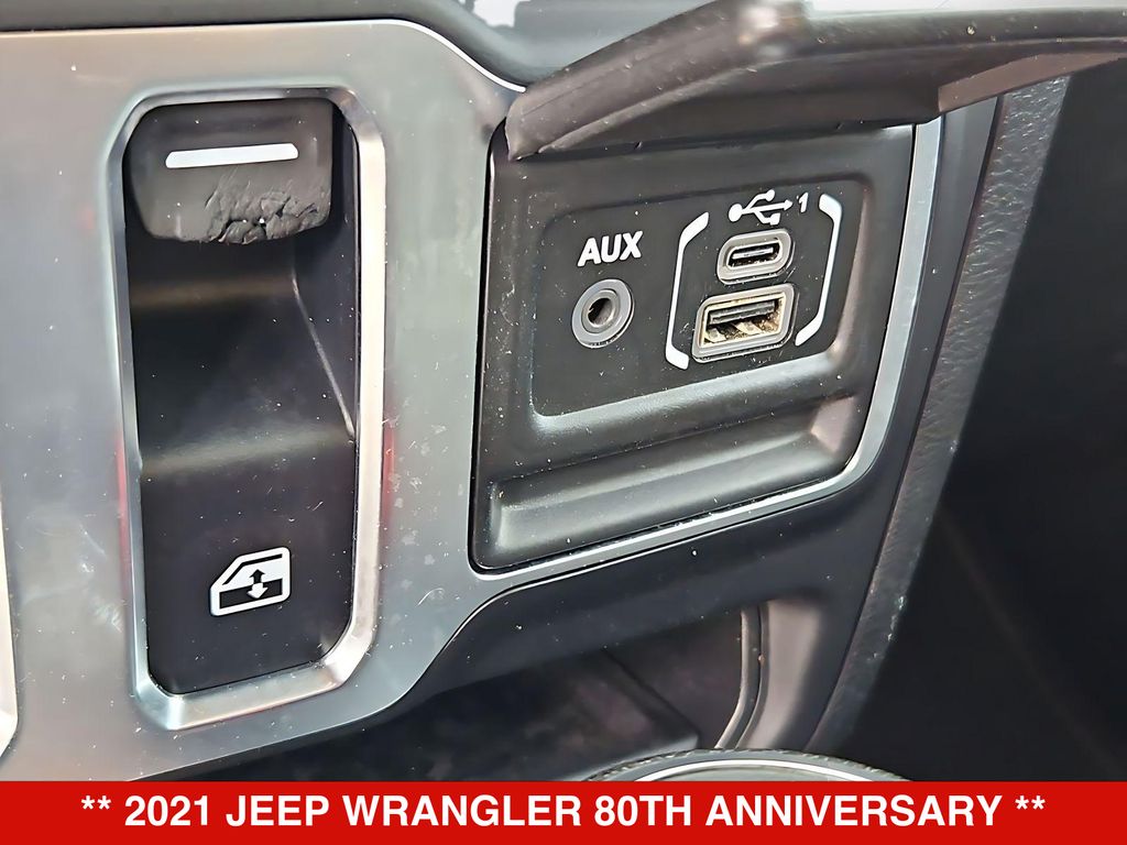 Thumbnail: 2021 Jeep Wrangler - 35