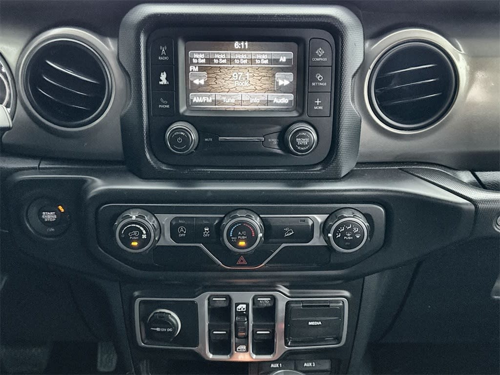 Thumbnail: 2018 Jeep Wrangler - 14