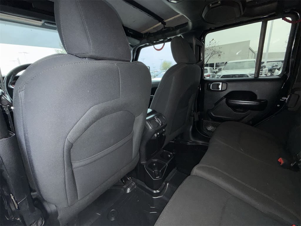 Thumbnail: 2018 Jeep Wrangler - 12