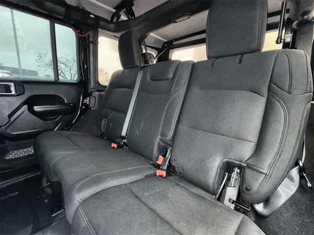 Thumbnail: 2018 Jeep Wrangler - 22