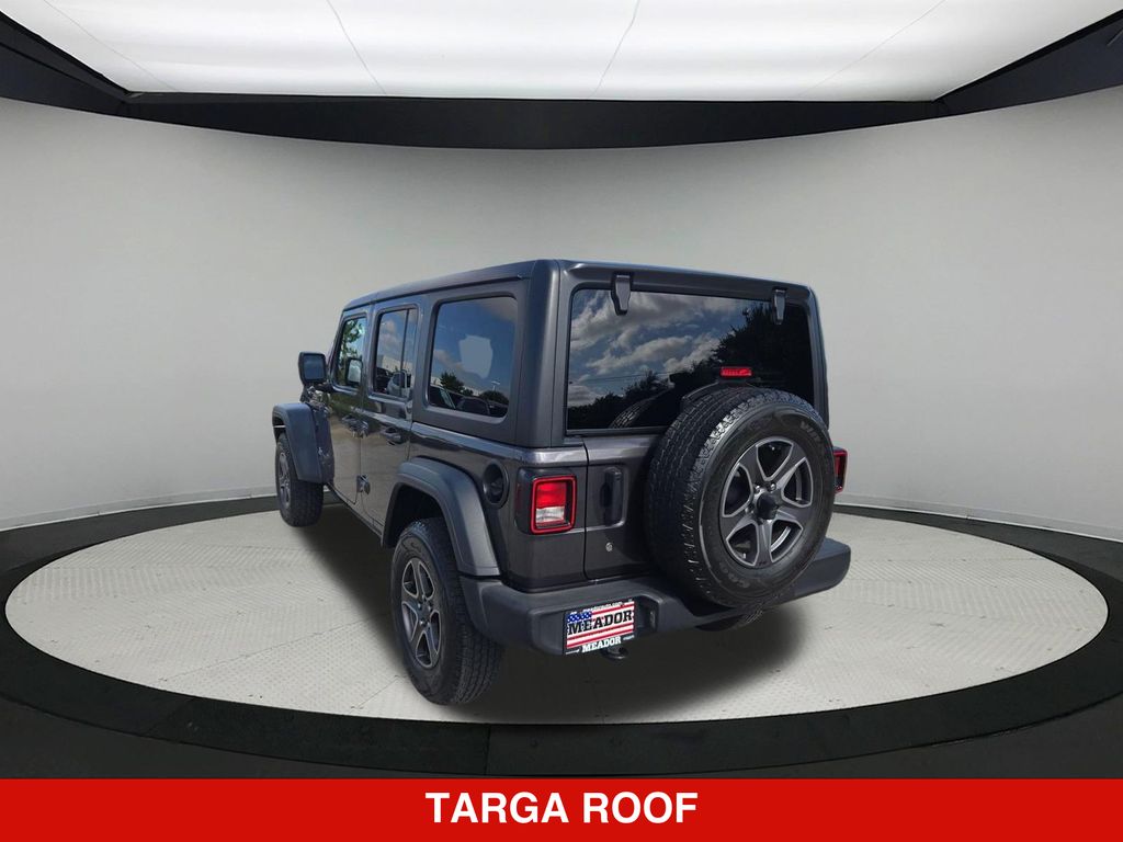 Thumbnail: 2018 Jeep Wrangler - 6