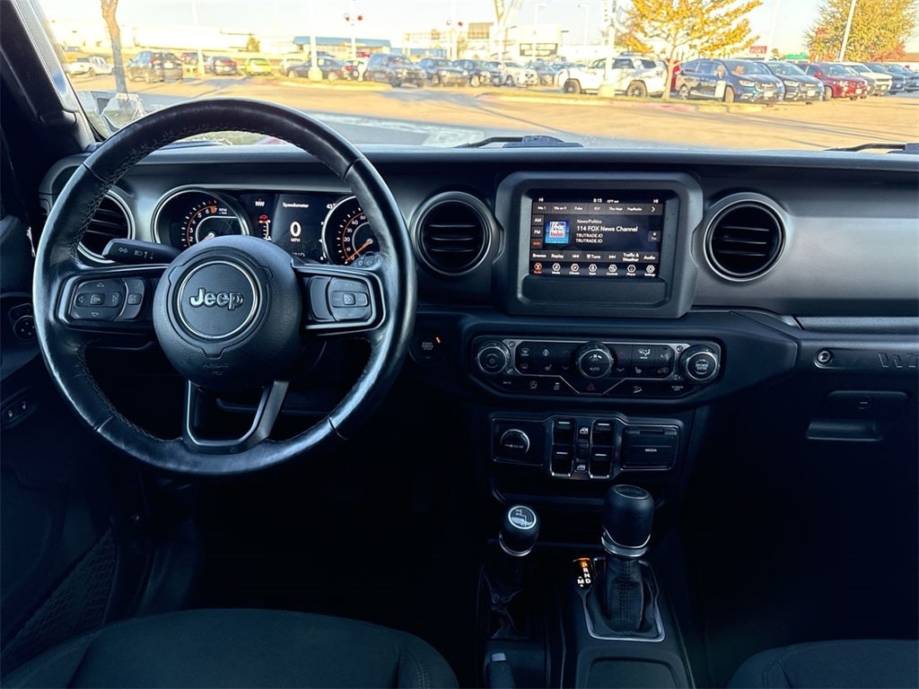 Thumbnail: 2021 Jeep Wrangler - 9