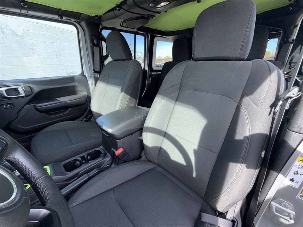 Thumbnail: 2018 Jeep Wrangler - 10