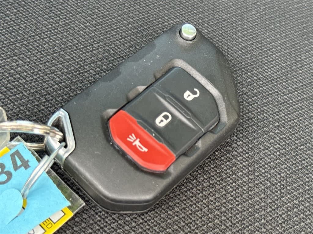 Thumbnail: 2018 Jeep Wrangler - 18