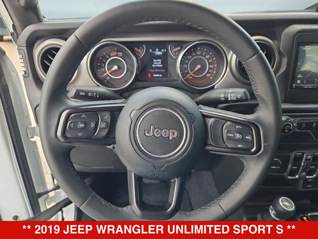 Thumbnail: 2019 Jeep Wrangler - 13