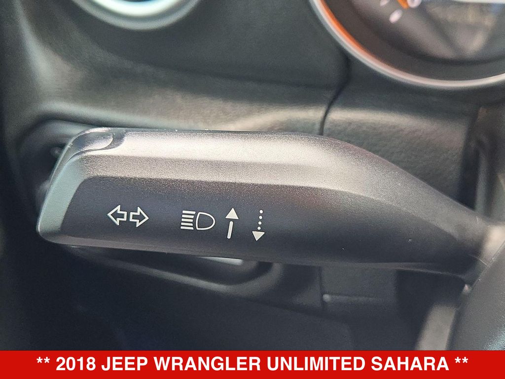 Thumbnail: 2018 Jeep Wrangler - 29