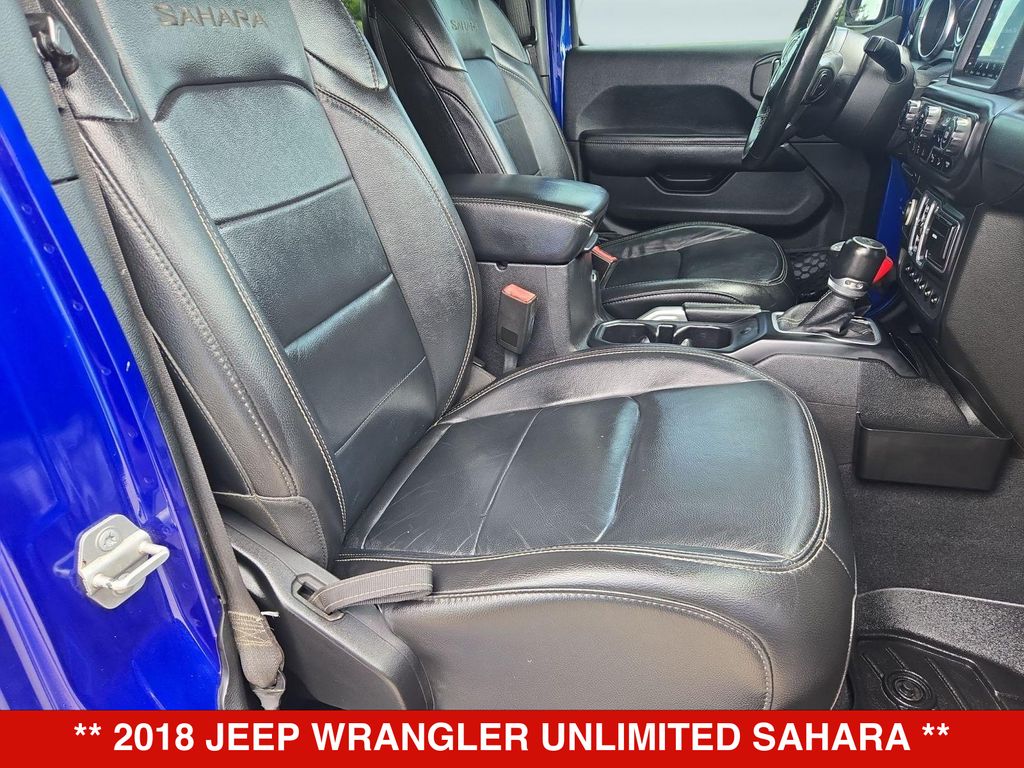 Thumbnail: 2018 Jeep Wrangler - 10