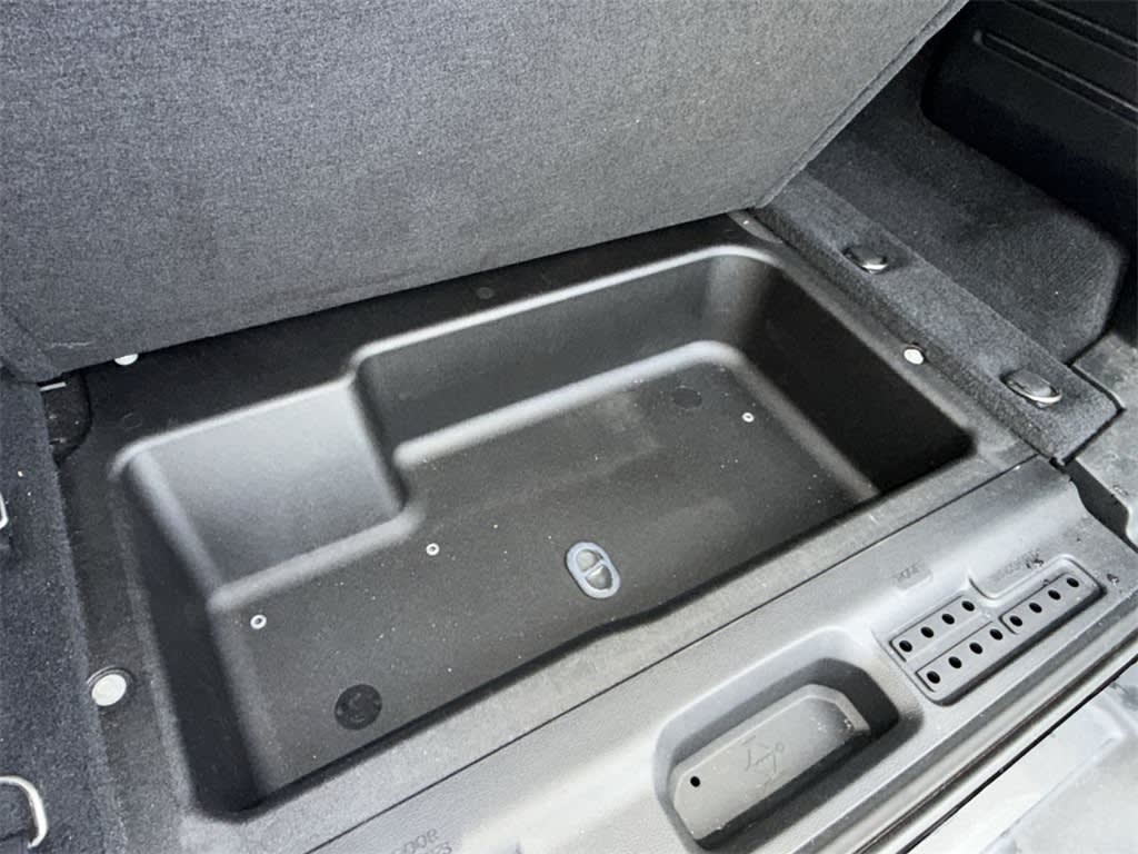 Thumbnail: 2019 Jeep Wrangler - 21