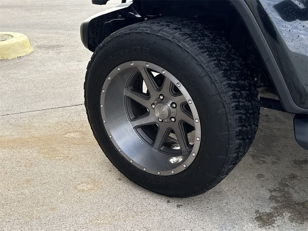 Thumbnail: 2019 Jeep Wrangler - 7