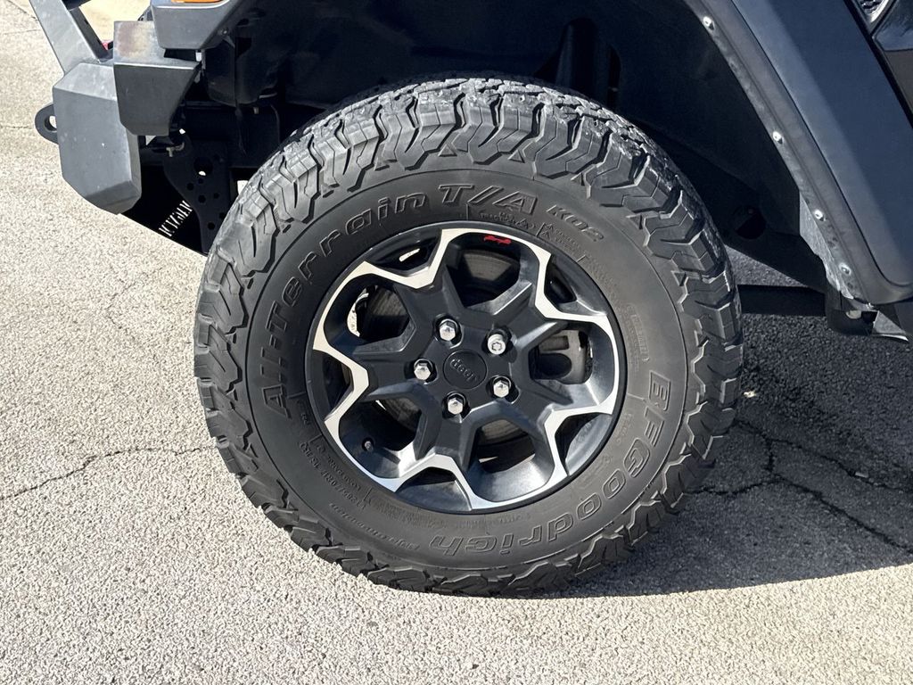 Thumbnail: 2023 Jeep Wrangler - 6