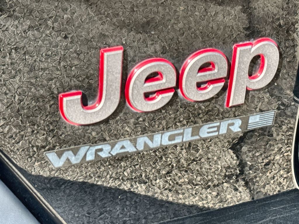 Thumbnail: 2023 Jeep Wrangler - 21