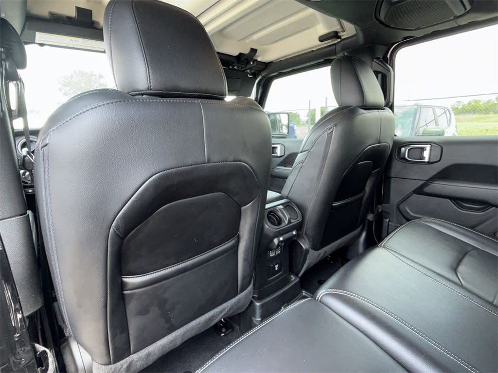 Thumbnail: 2022 Jeep Wrangler - 13