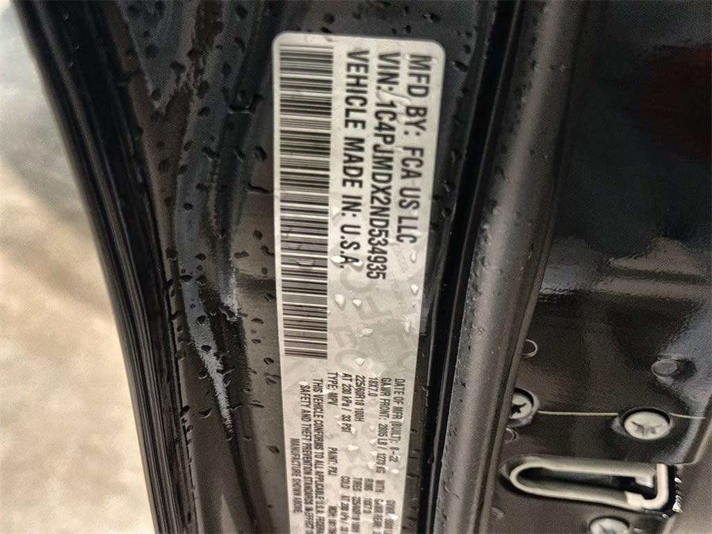 Thumbnail: 2022 Jeep Cherokee - 20