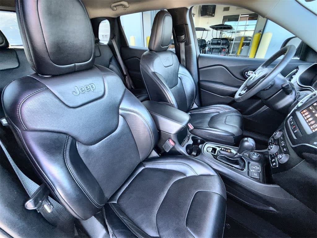 Thumbnail: 2023 Jeep Cherokee - 11