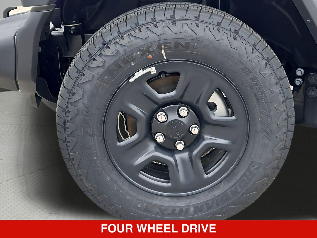 Thumbnail: 2026 Jeep Wrangler - 8