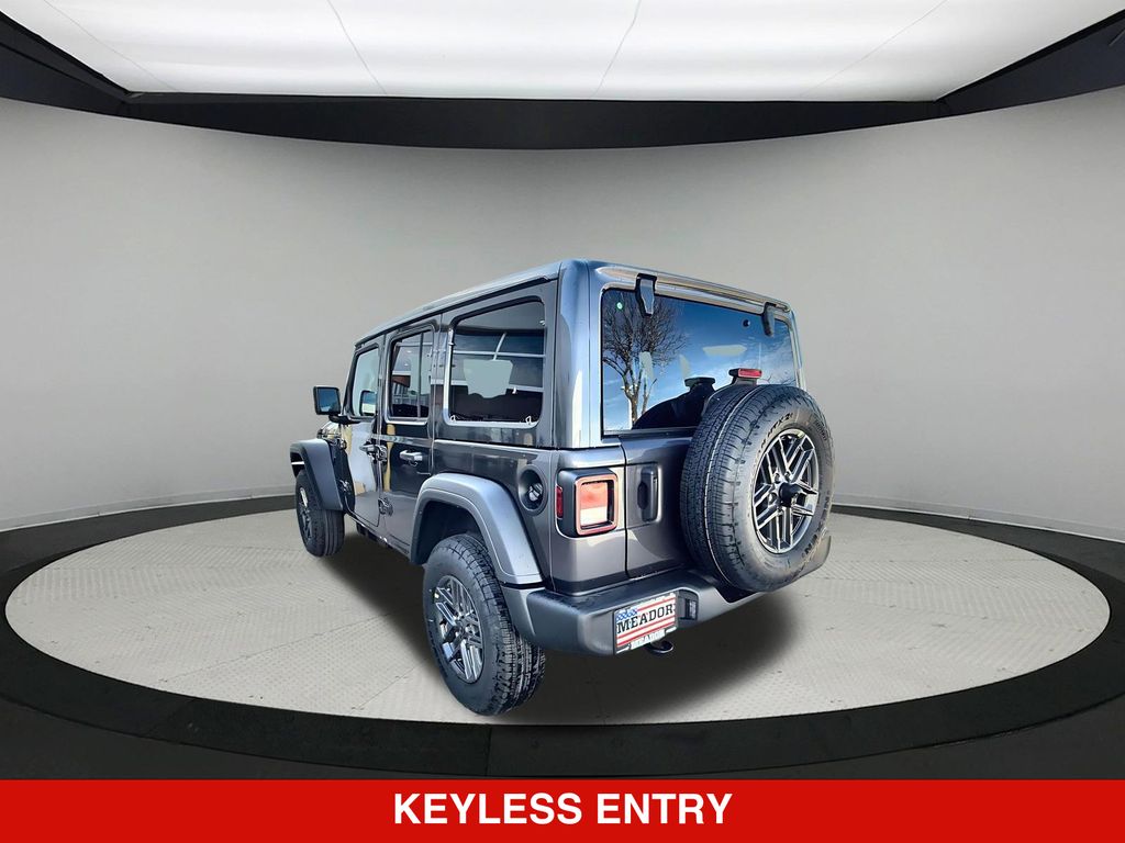 Thumbnail: 2026 Jeep Wrangler - 6
